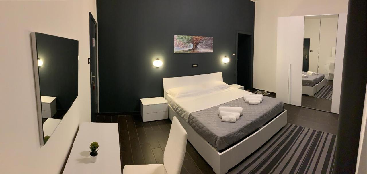 Hotel Neyra Beach Римини Экстерьер фото