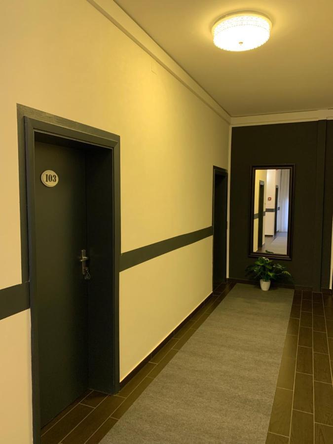 Hotel Neyra Beach Римини Экстерьер фото